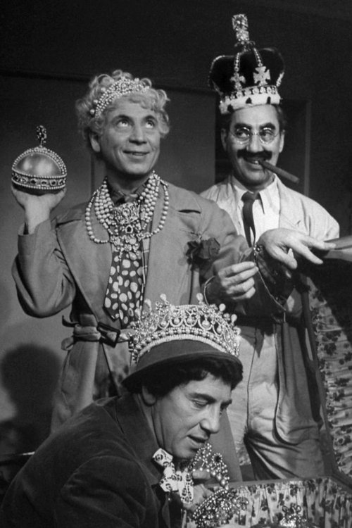 Ночь в Касабланке с участием Charles Drake